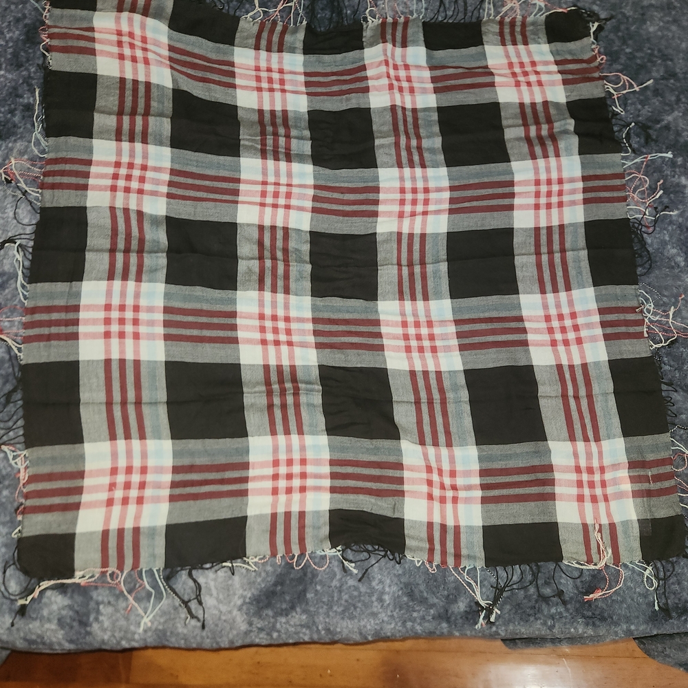 Hollister Red and White Checkered Scarf